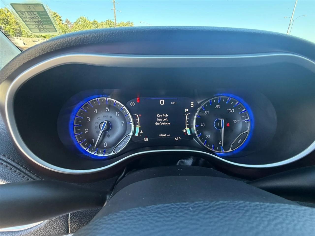 Chrysler Pacifica Limited FWD 2018