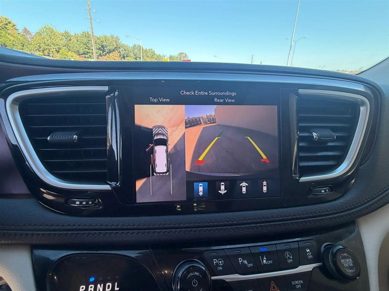 Chrysler Pacifica Limited FWD 2018
