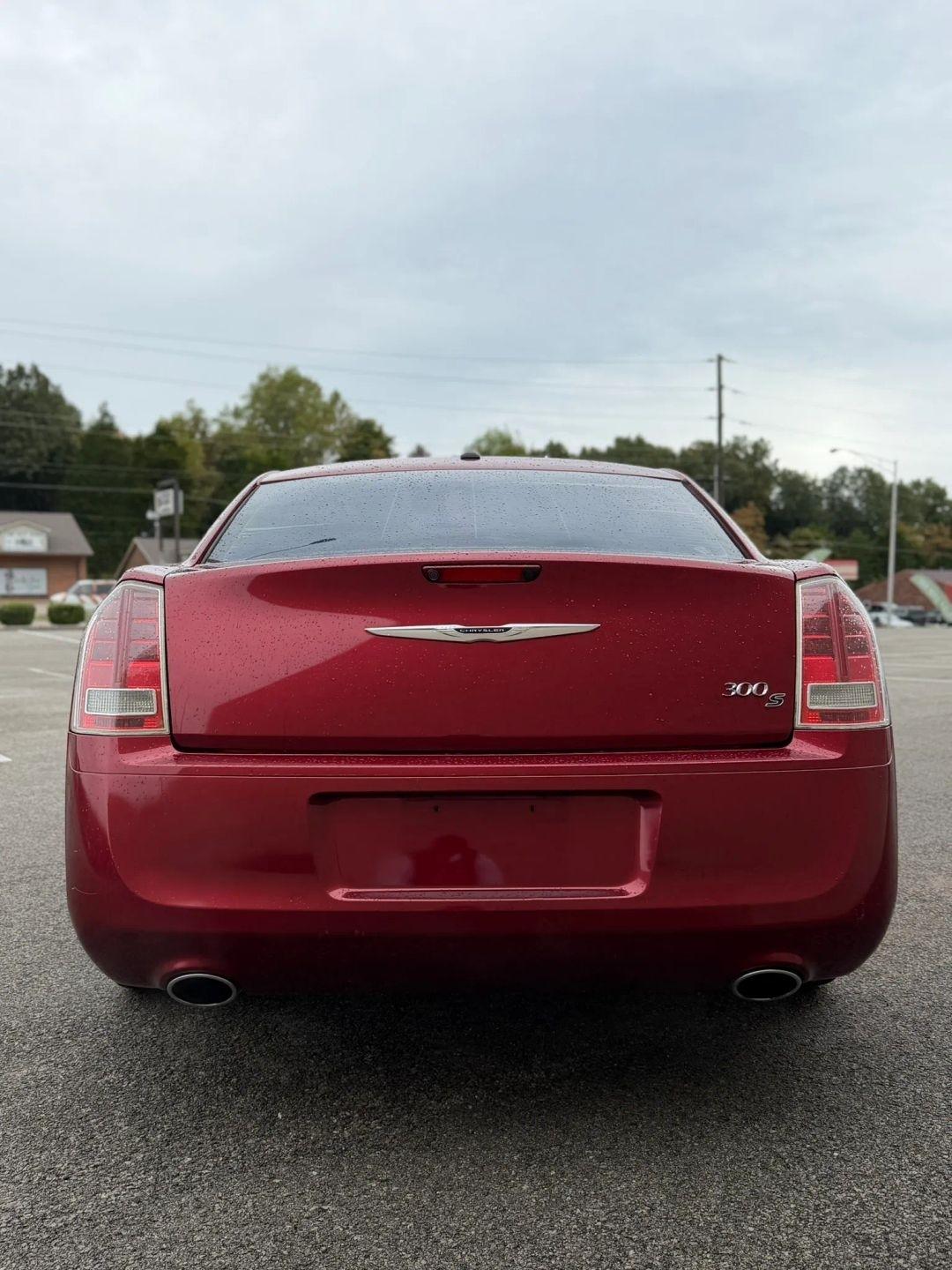 Chrysler 300 4dr Sdn 300S RWD 2013
