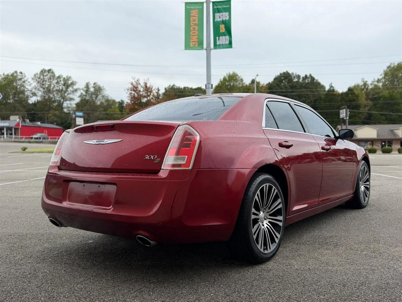 Chrysler 300 4dr Sdn 300S RWD 2013