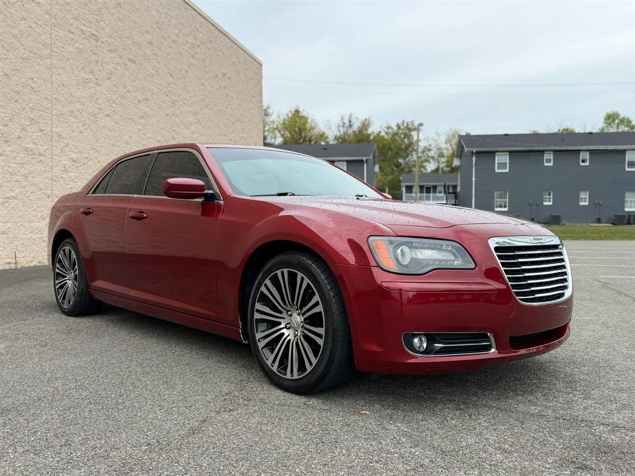Chrysler 300 4dr Sdn 300S RWD 2013