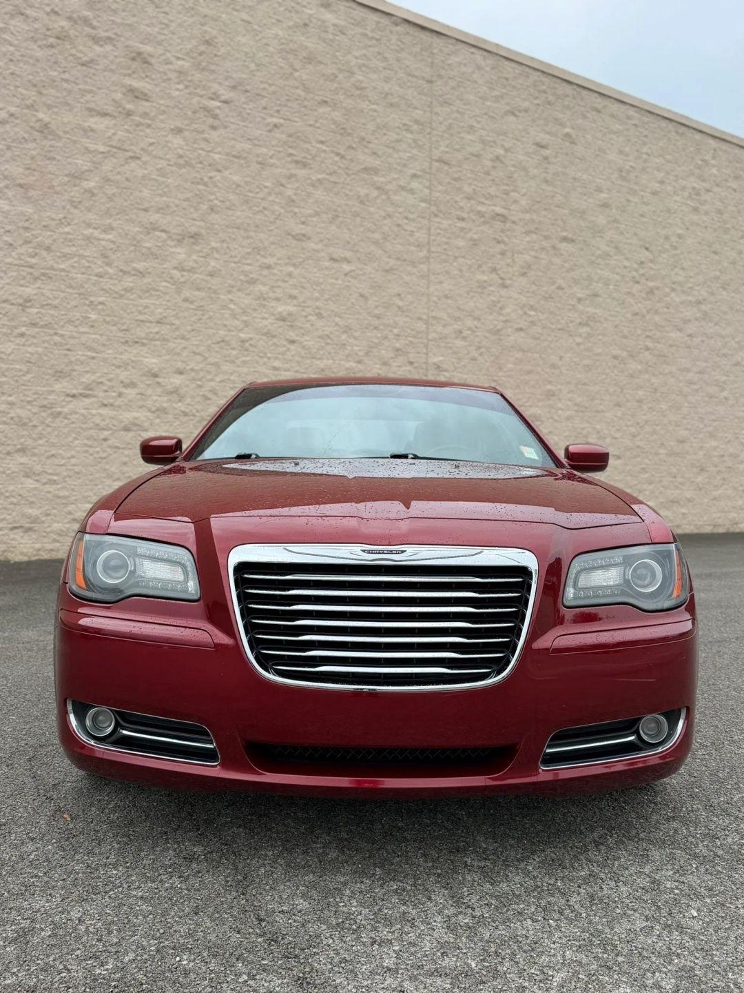 Chrysler 300 4dr Sdn 300S RWD 2013
