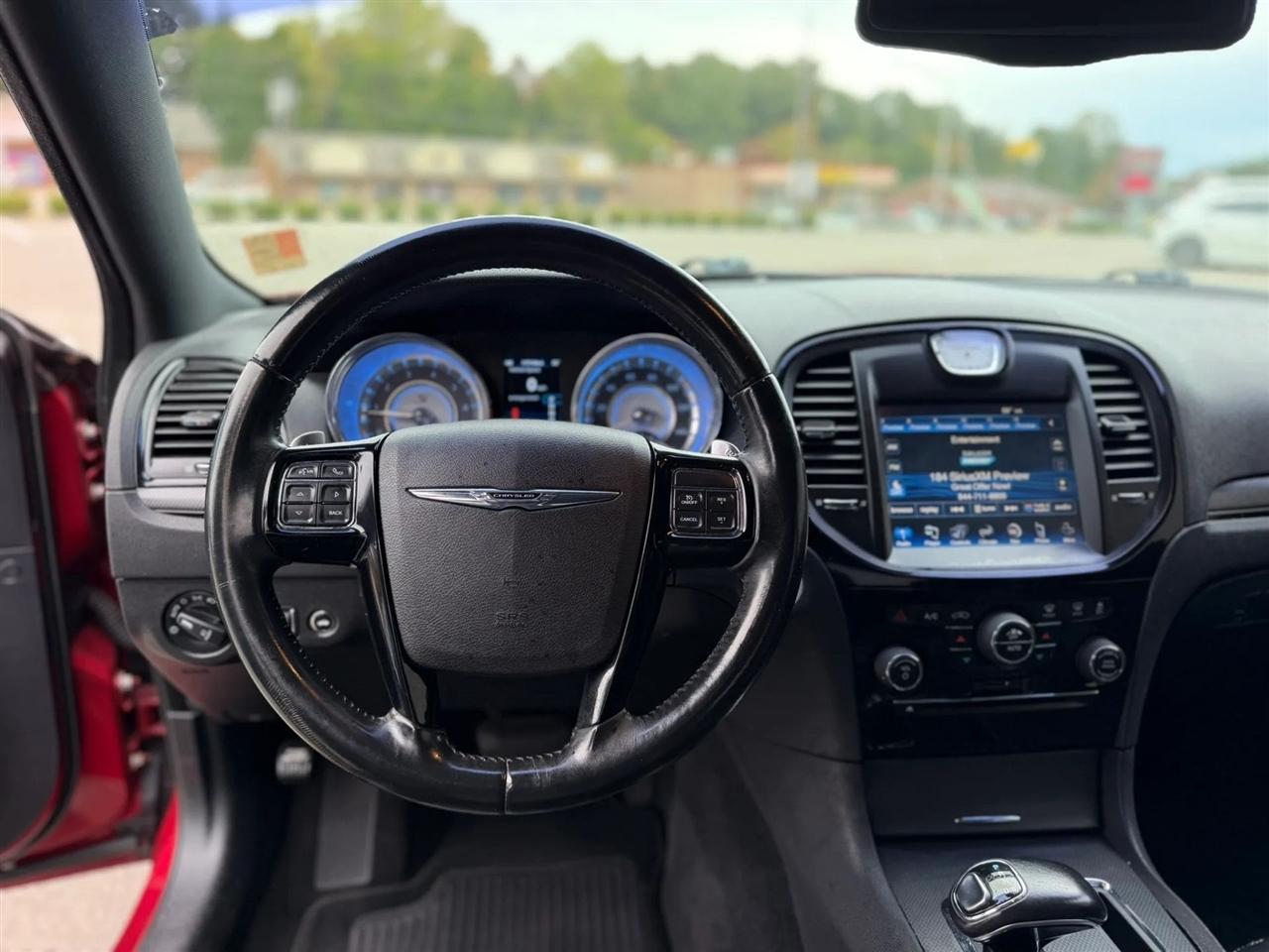 Chrysler 300 4dr Sdn 300S RWD 2013