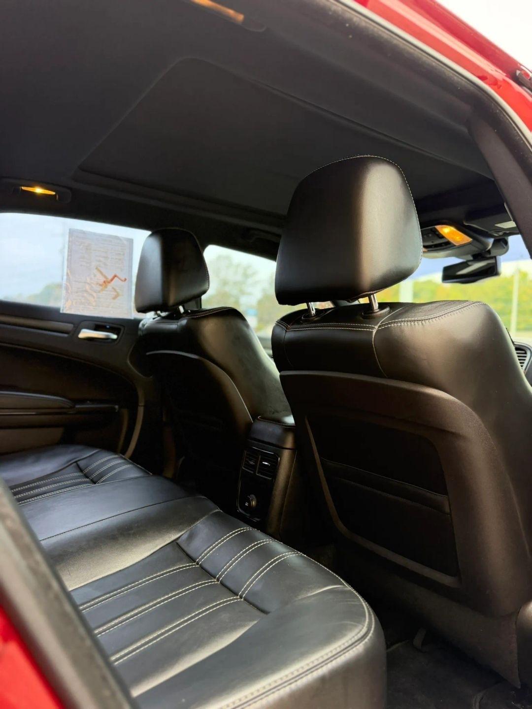 Chrysler 300 4dr Sdn 300S RWD 2013