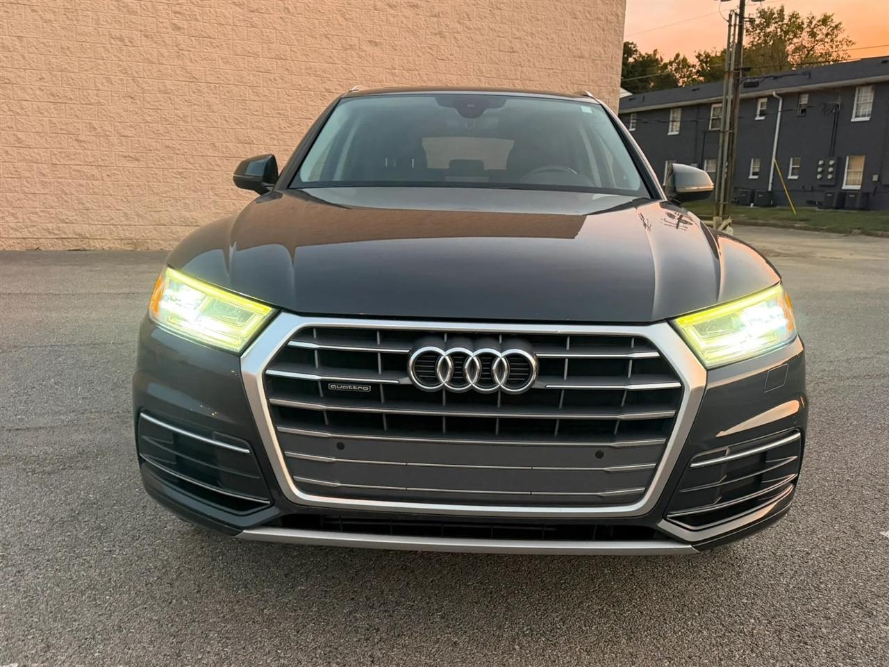 Audi Q5 2.0 TFSI Tech Premium Plus 2018