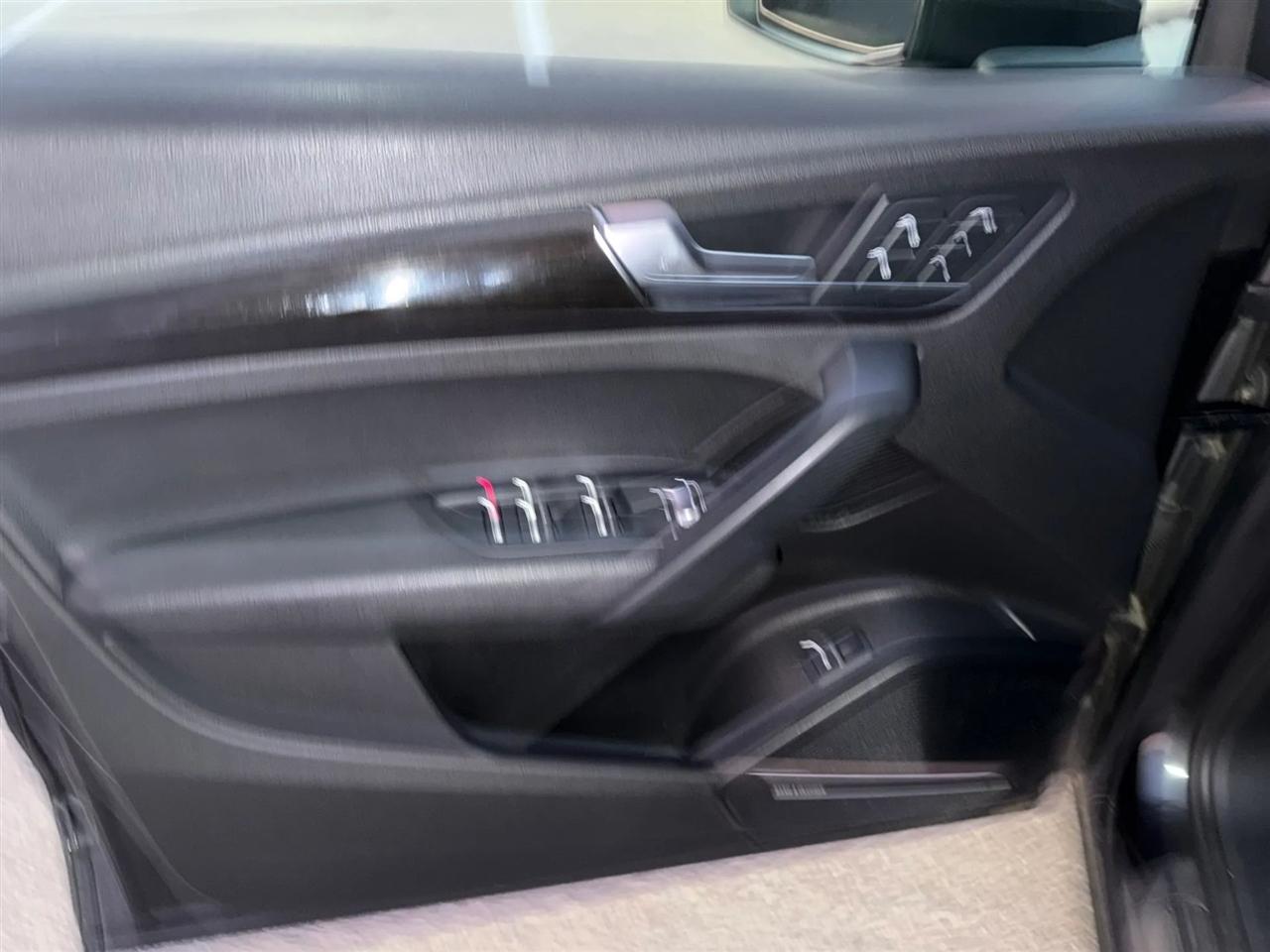 Audi Q5 2.0 TFSI Tech Premium Plus 2018