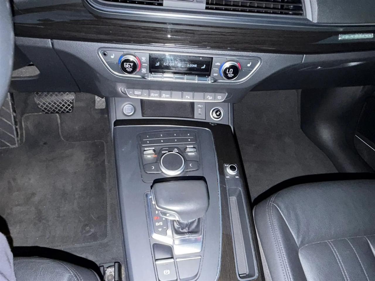 Audi Q5 2.0 TFSI Tech Premium Plus 2018
