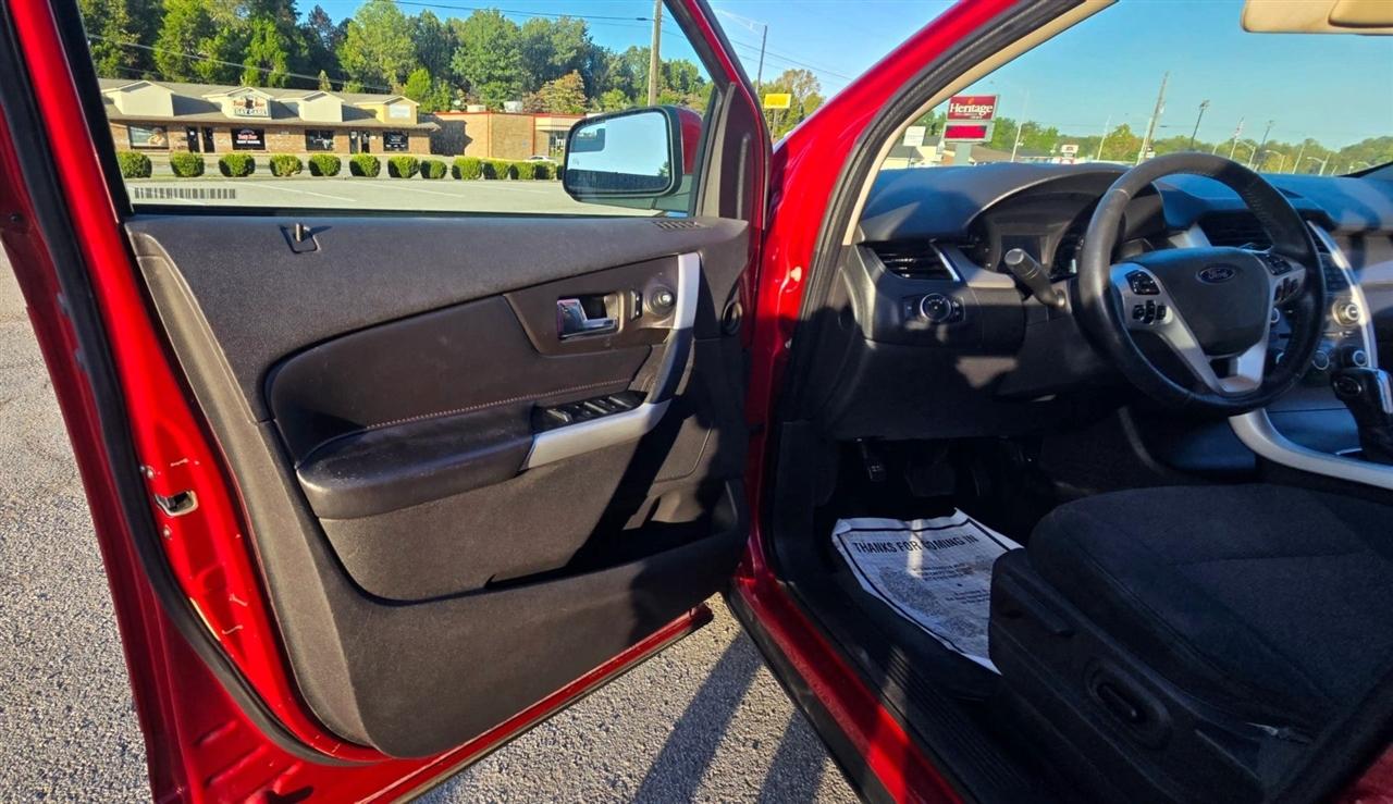 Ford Edge 4dr SEL FWD 2011