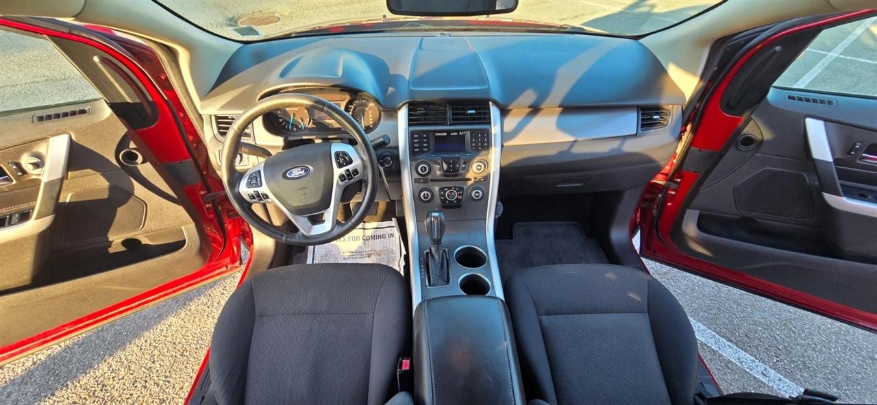 Ford Edge 4dr SEL FWD 2011