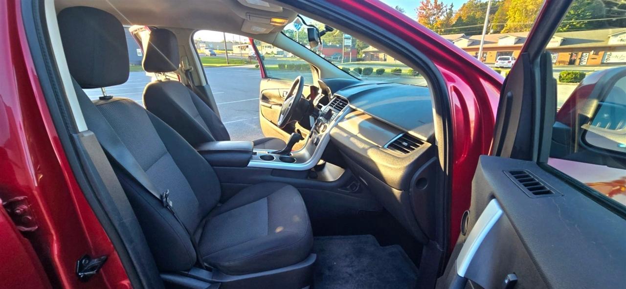 Ford Edge 4dr SEL FWD 2011