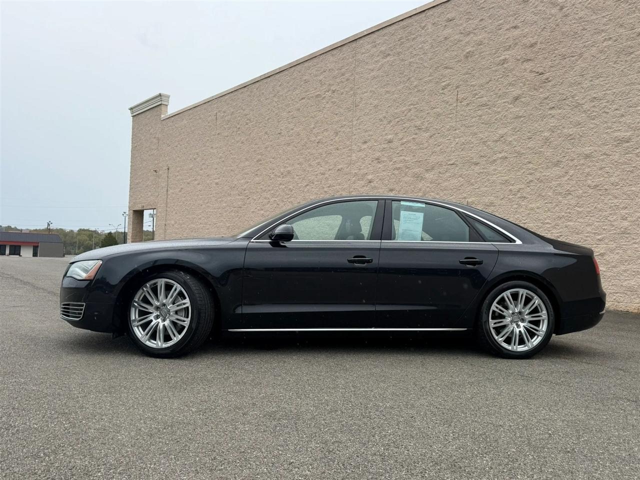 Audi A8 4dr Sdn 3.0T 2014