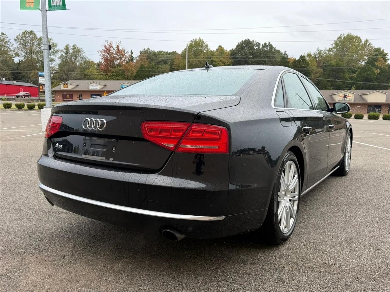 Audi A8 4dr Sdn 3.0T 2014