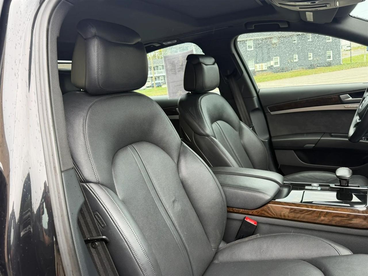 Audi A8 4dr Sdn 3.0T 2014