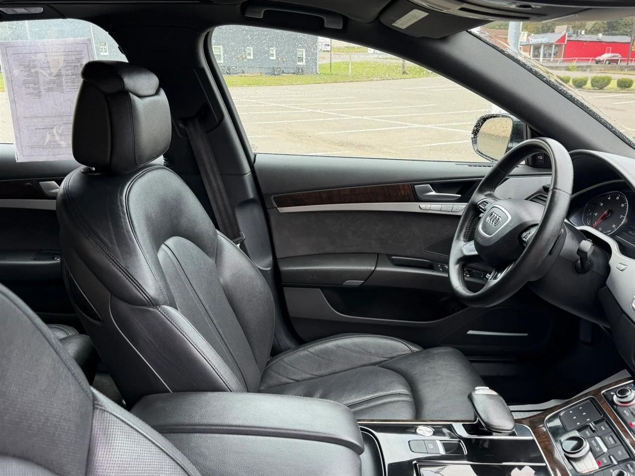 Audi A8 4dr Sdn 3.0T 2014