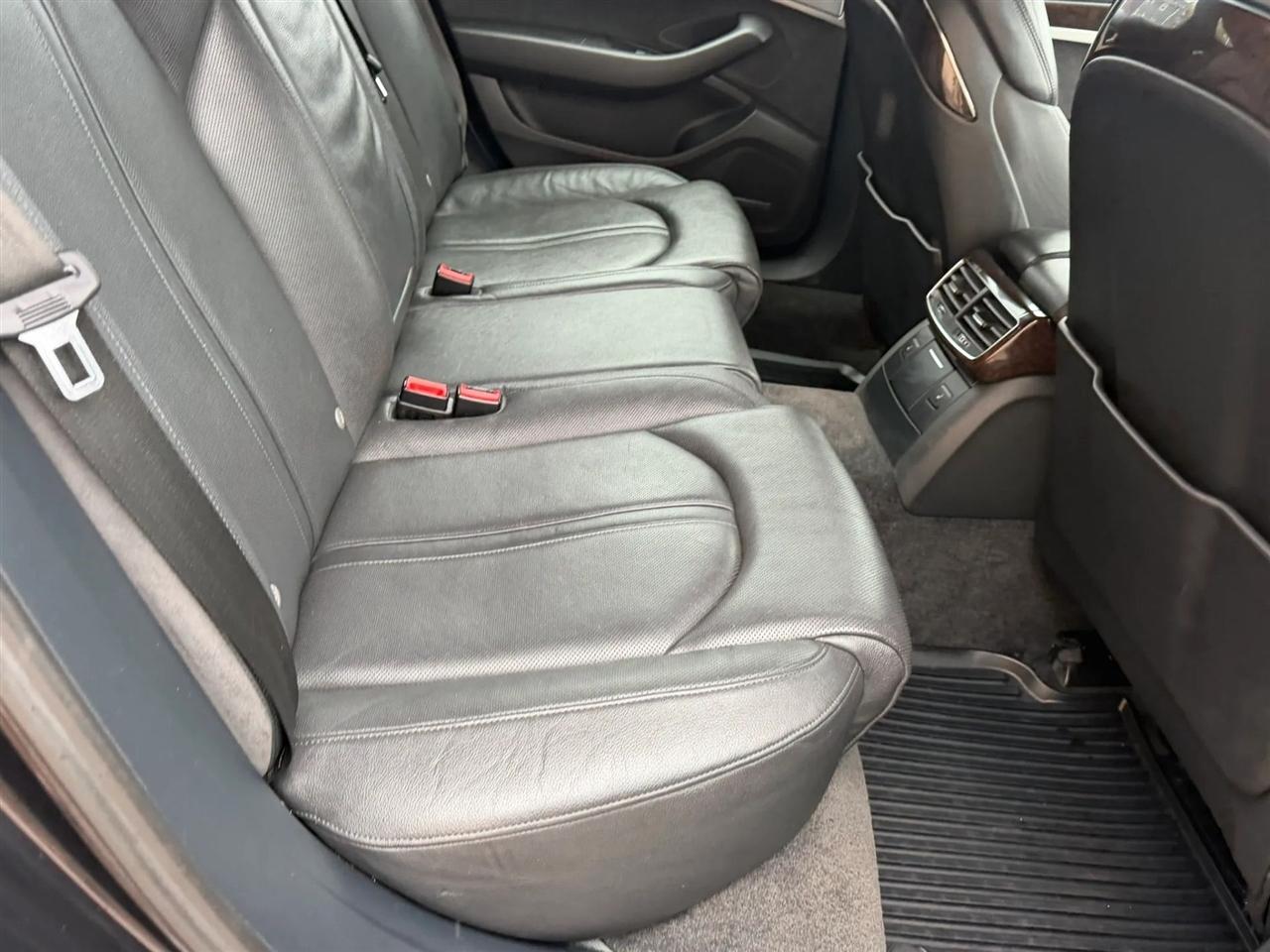 Audi A8 4dr Sdn 3.0T 2014