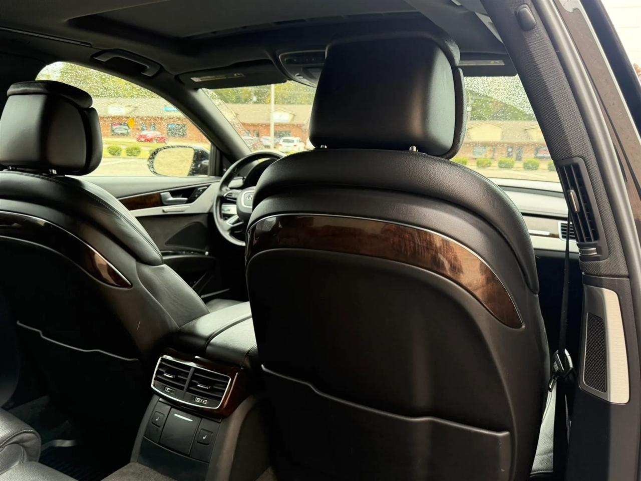 Audi A8 4dr Sdn 3.0T 2014