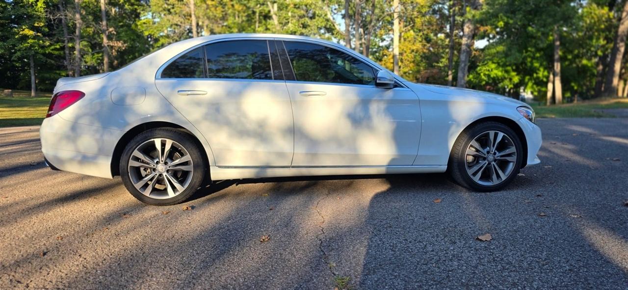 Mercedes-Benz C-Class C 300 4MATIC Sedan 2017