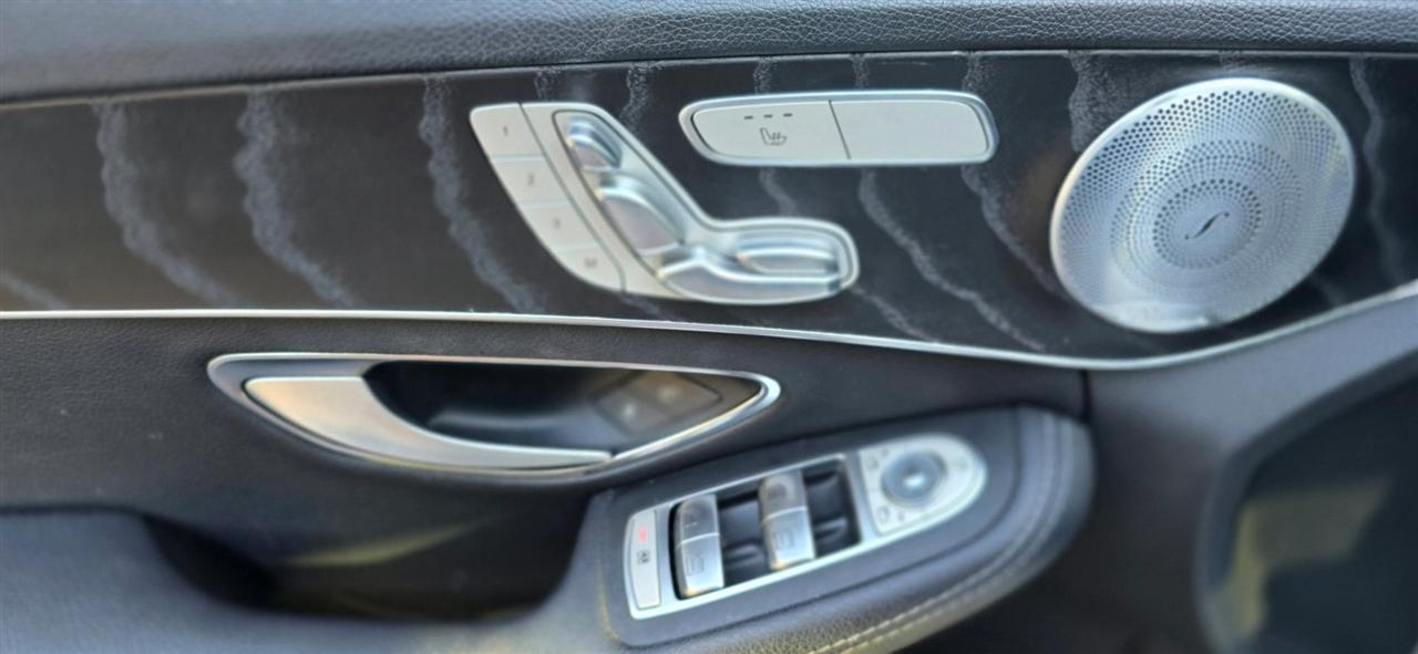 Mercedes-Benz C-Class C 300 4MATIC Sedan 2017