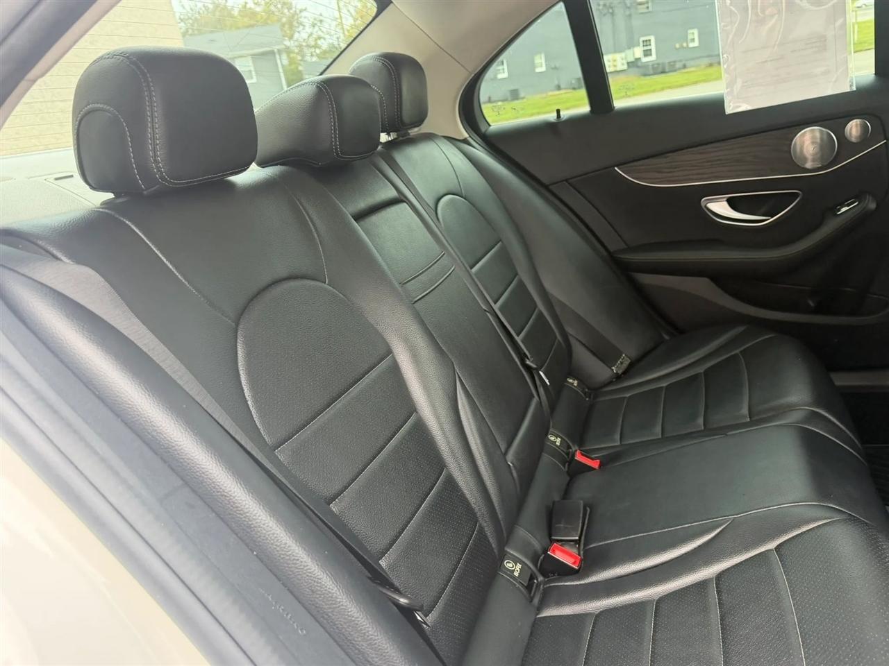 Mercedes-Benz C-Class C 300 4MATIC Sedan 2017