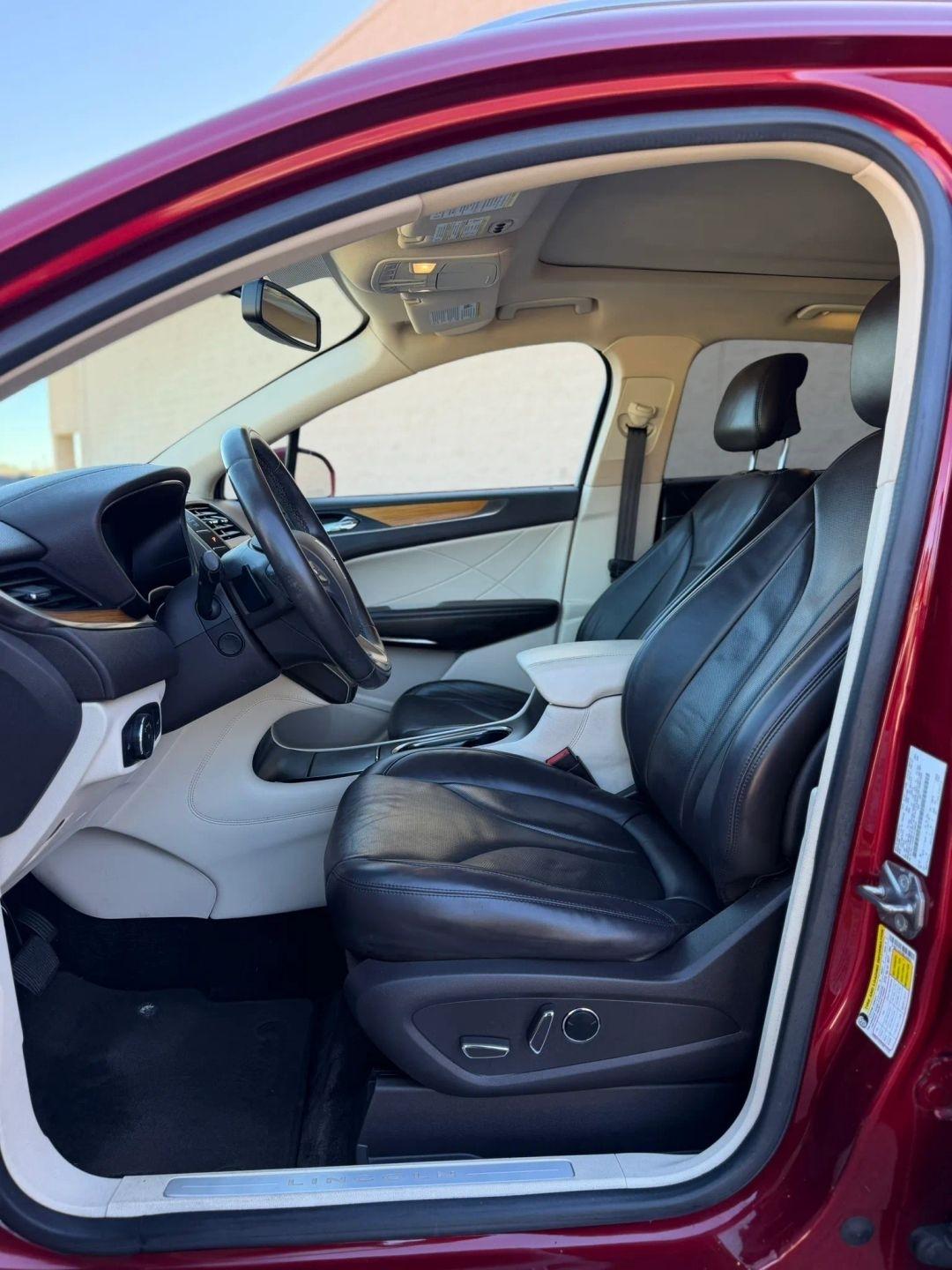 Lincoln MKC FWD 4dr 2015