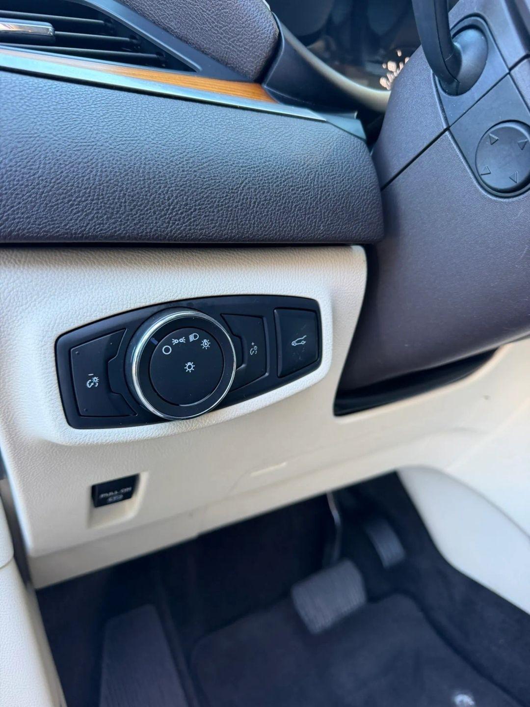 Lincoln MKC FWD 4dr 2015