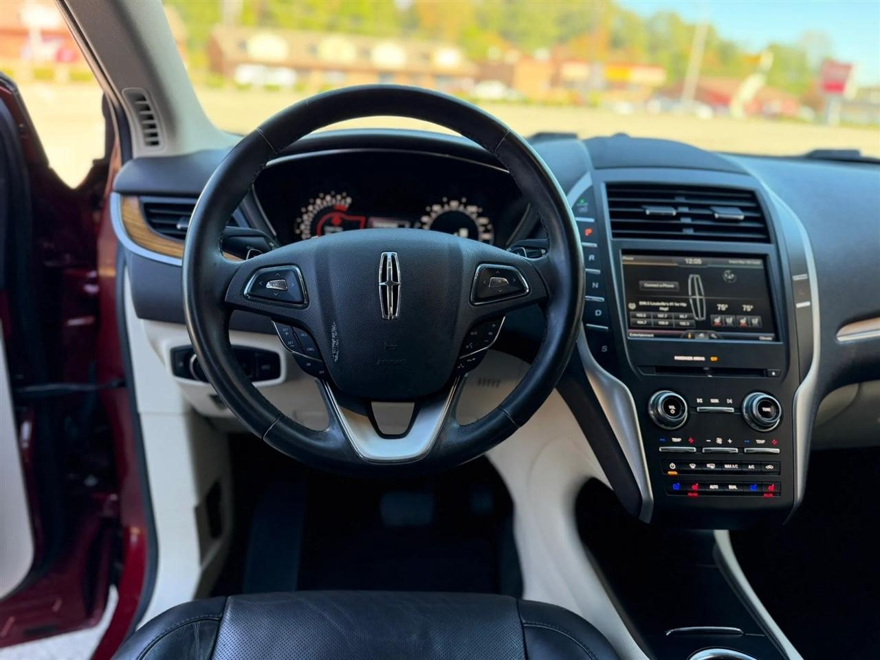 Lincoln MKC FWD 4dr 2015