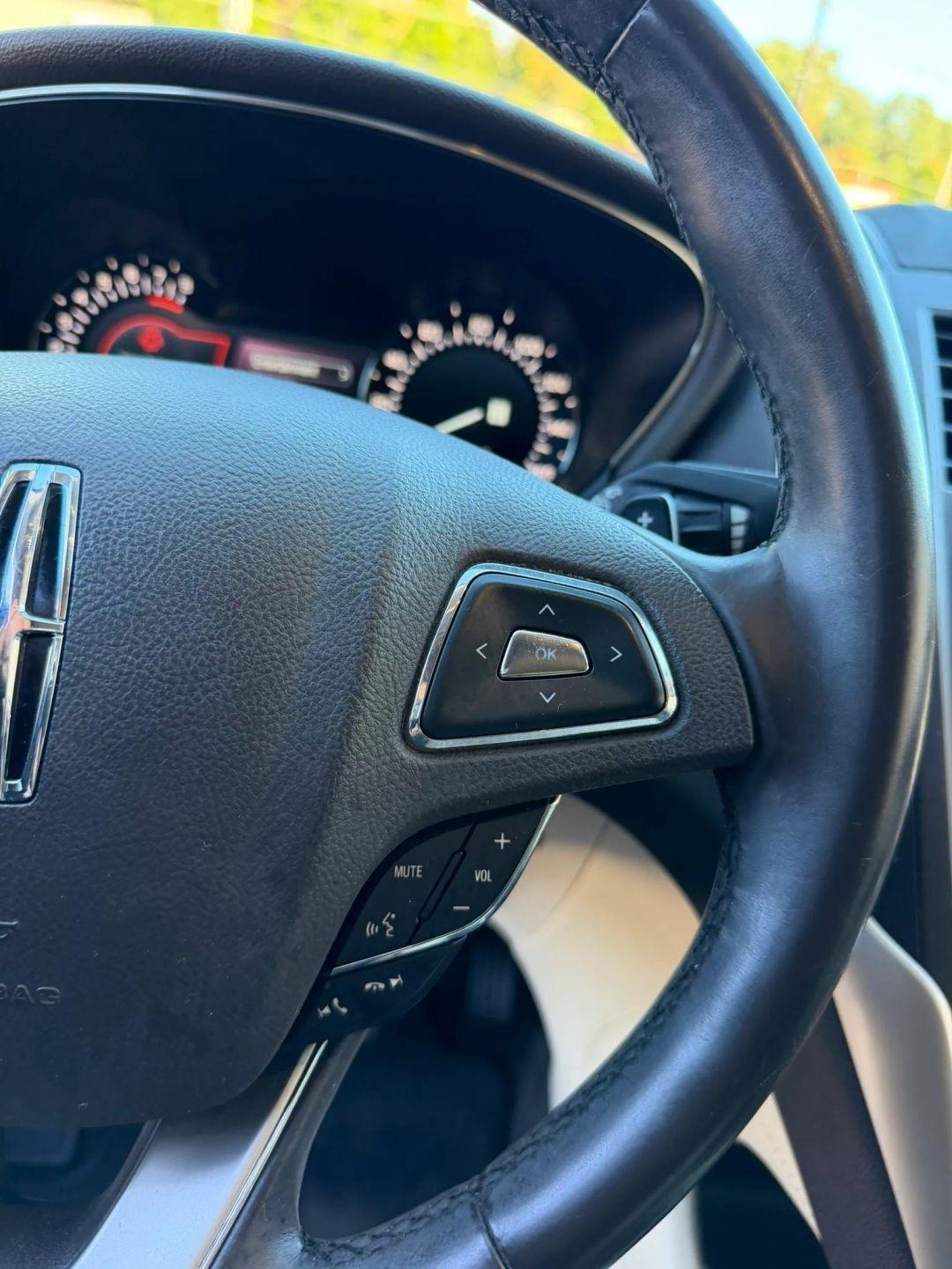 Lincoln MKC FWD 4dr 2015
