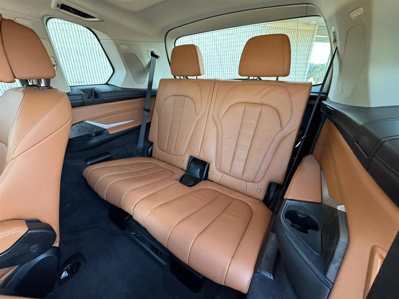 BMW X7 xDrive50i Sports Activity Vehicle 2019