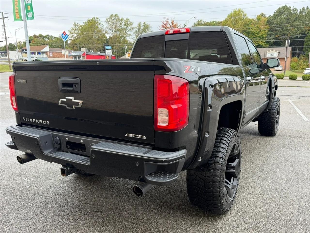 Chevrolet Silverado 1500 4WD Crew Cab 143.5" LTZ w/2LZ 2018