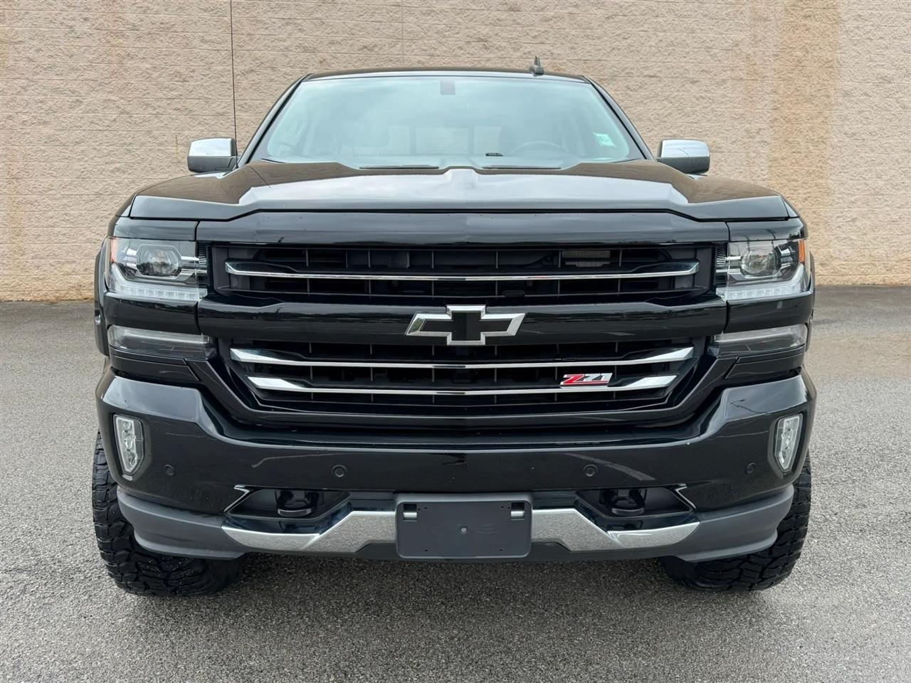 Chevrolet Silverado 1500 4WD Crew Cab 143.5" LTZ w/2LZ 2018