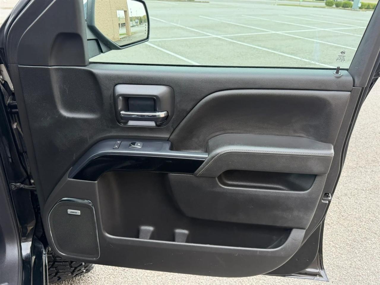 Chevrolet Silverado 1500 4WD Crew Cab 143.5" LTZ w/2LZ 2018