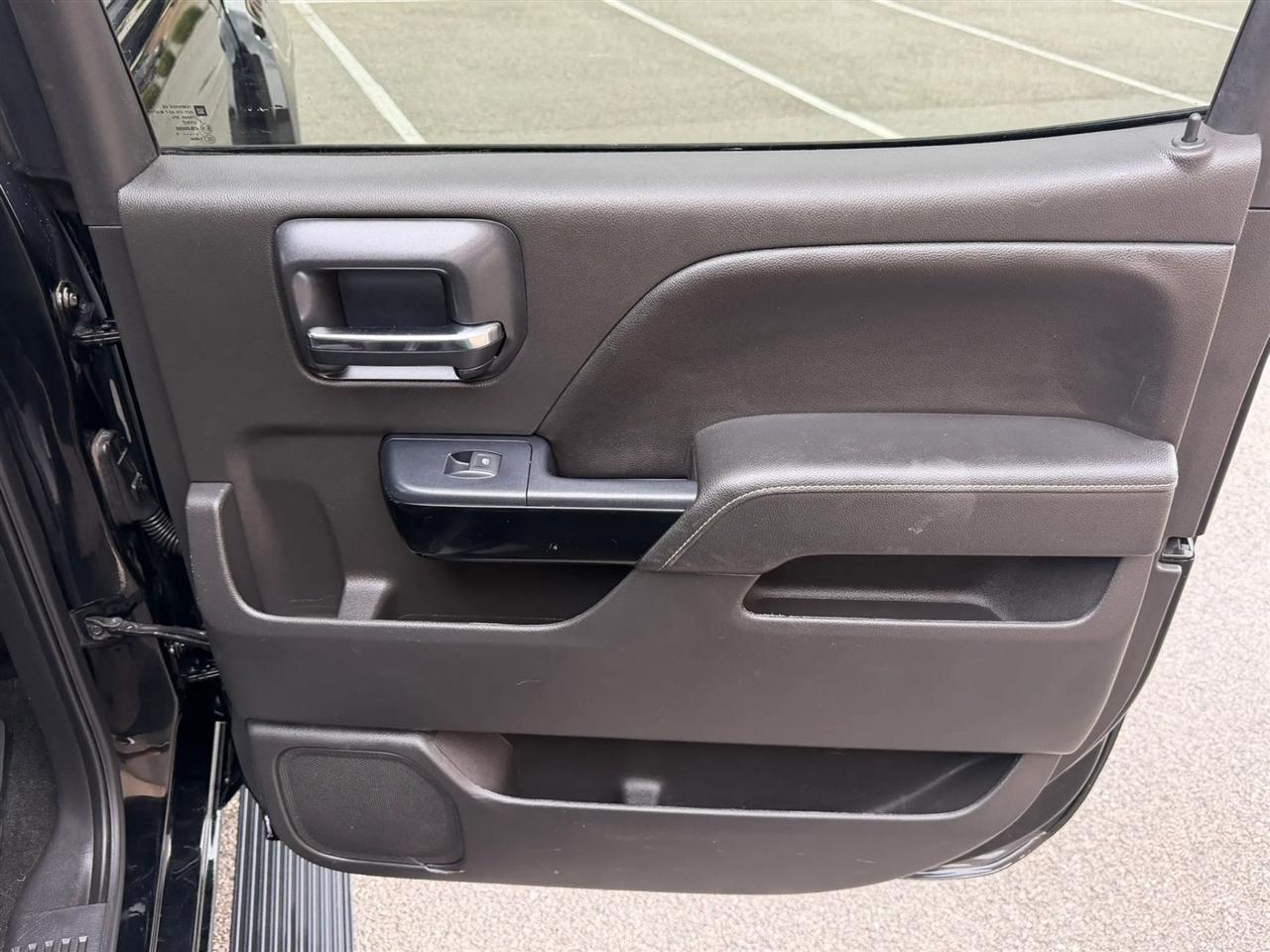 Chevrolet Silverado 1500 4WD Crew Cab 143.5" LTZ w/2LZ 2018