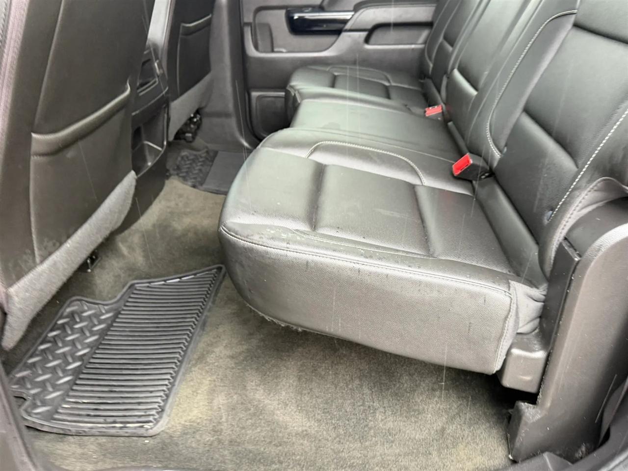 Chevrolet Silverado 1500 4WD Crew Cab 143.5" LTZ w/2LZ 2018