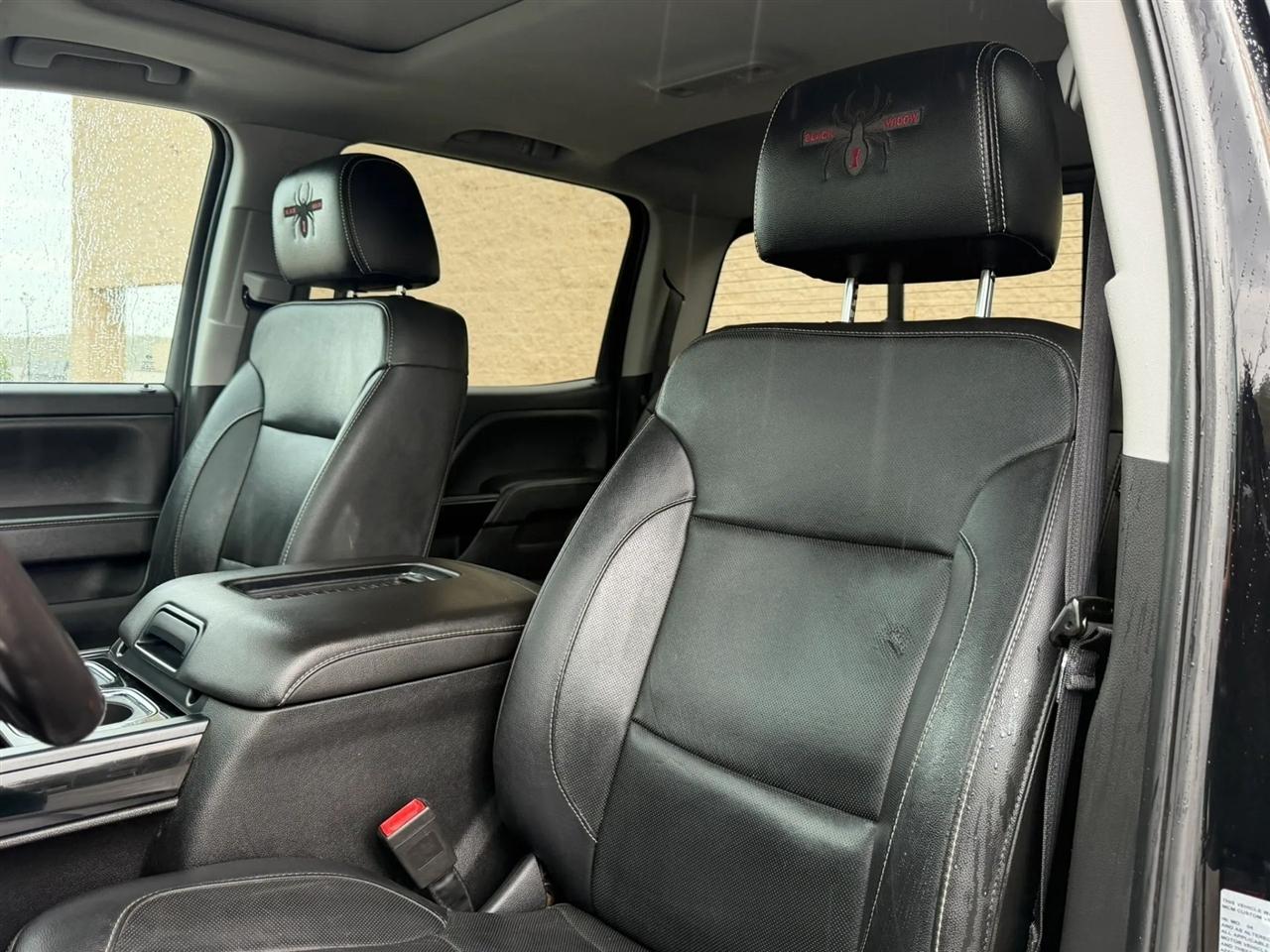 Chevrolet Silverado 1500 4WD Crew Cab 143.5" LTZ w/2LZ 2018