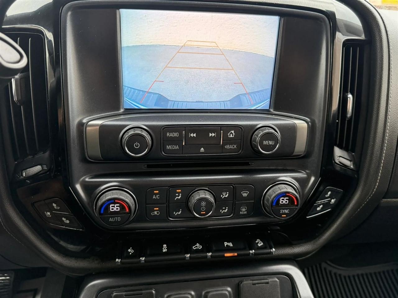 Chevrolet Silverado 1500 4WD Crew Cab 143.5" LTZ w/2LZ 2018