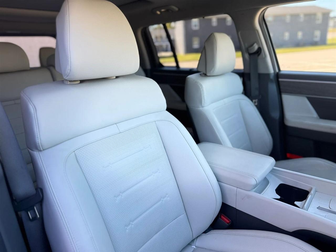 Hyundai Santa Fe Hybrid Limited FWD 2024