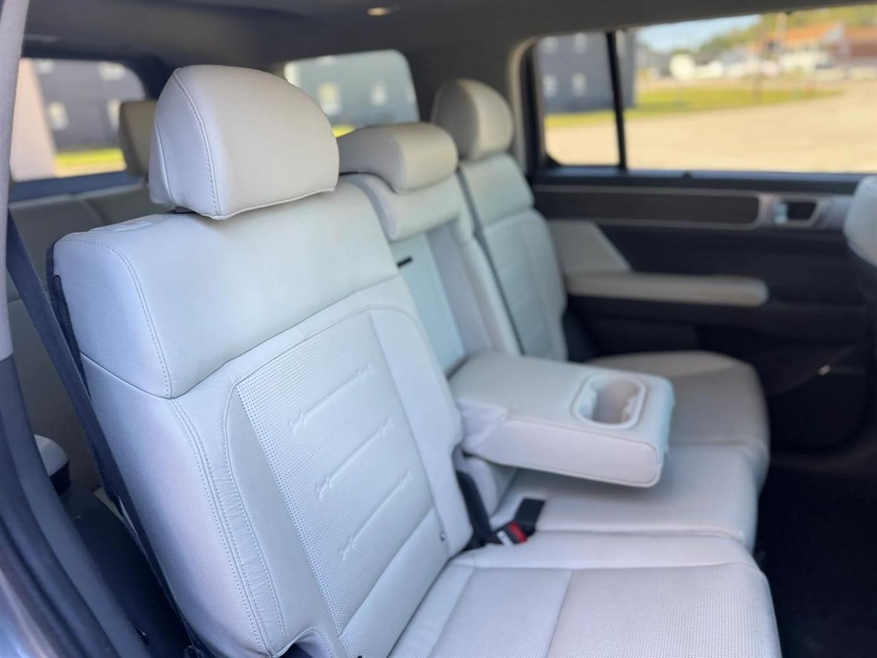 Hyundai Santa Fe Hybrid Limited FWD 2024