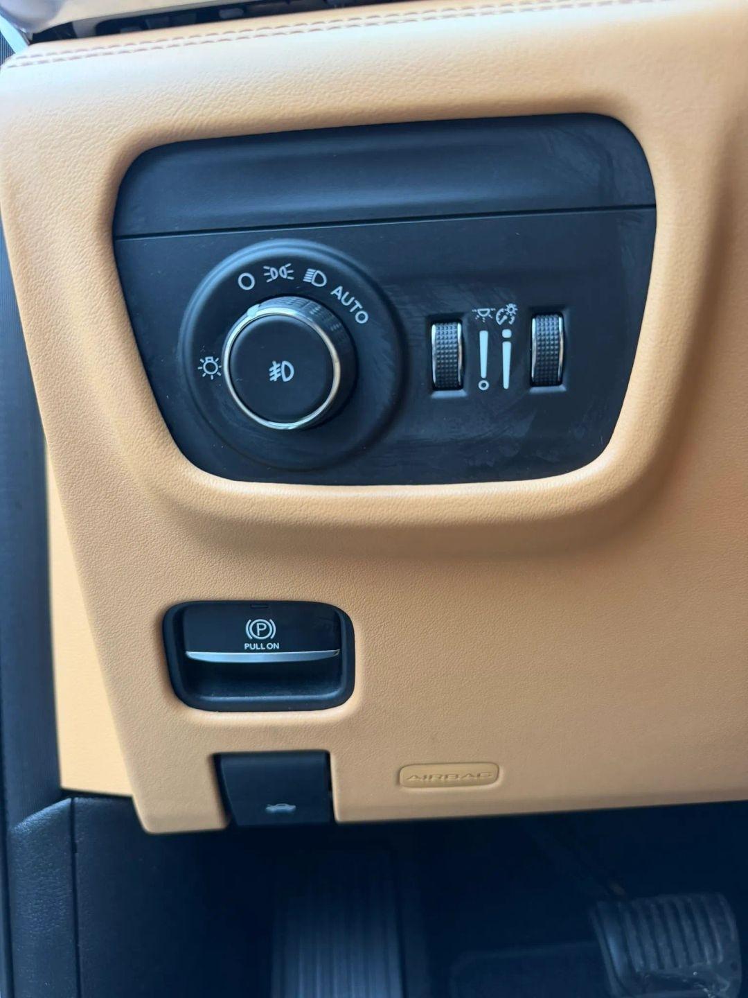 Jeep Grand Cherokee L Summit Reserve 4x4 2021
