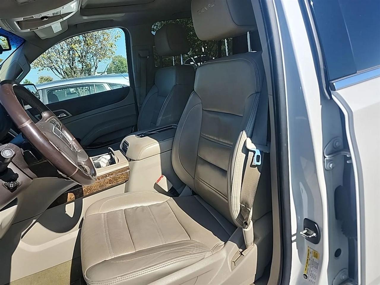 GMC Yukon XL 4WD 4dr Denali 2016