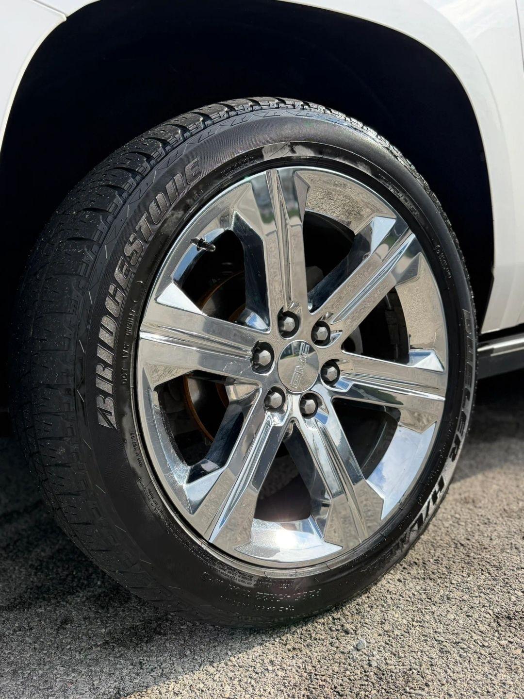 GMC Yukon XL 4WD 4dr Denali 2016