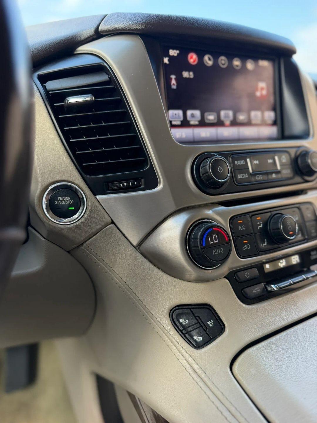 GMC Yukon XL 4WD 4dr Denali 2016