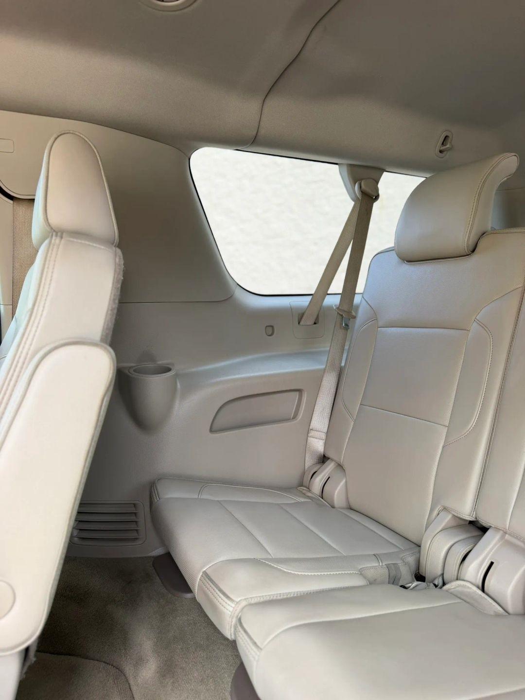 GMC Yukon XL 4WD 4dr Denali 2016