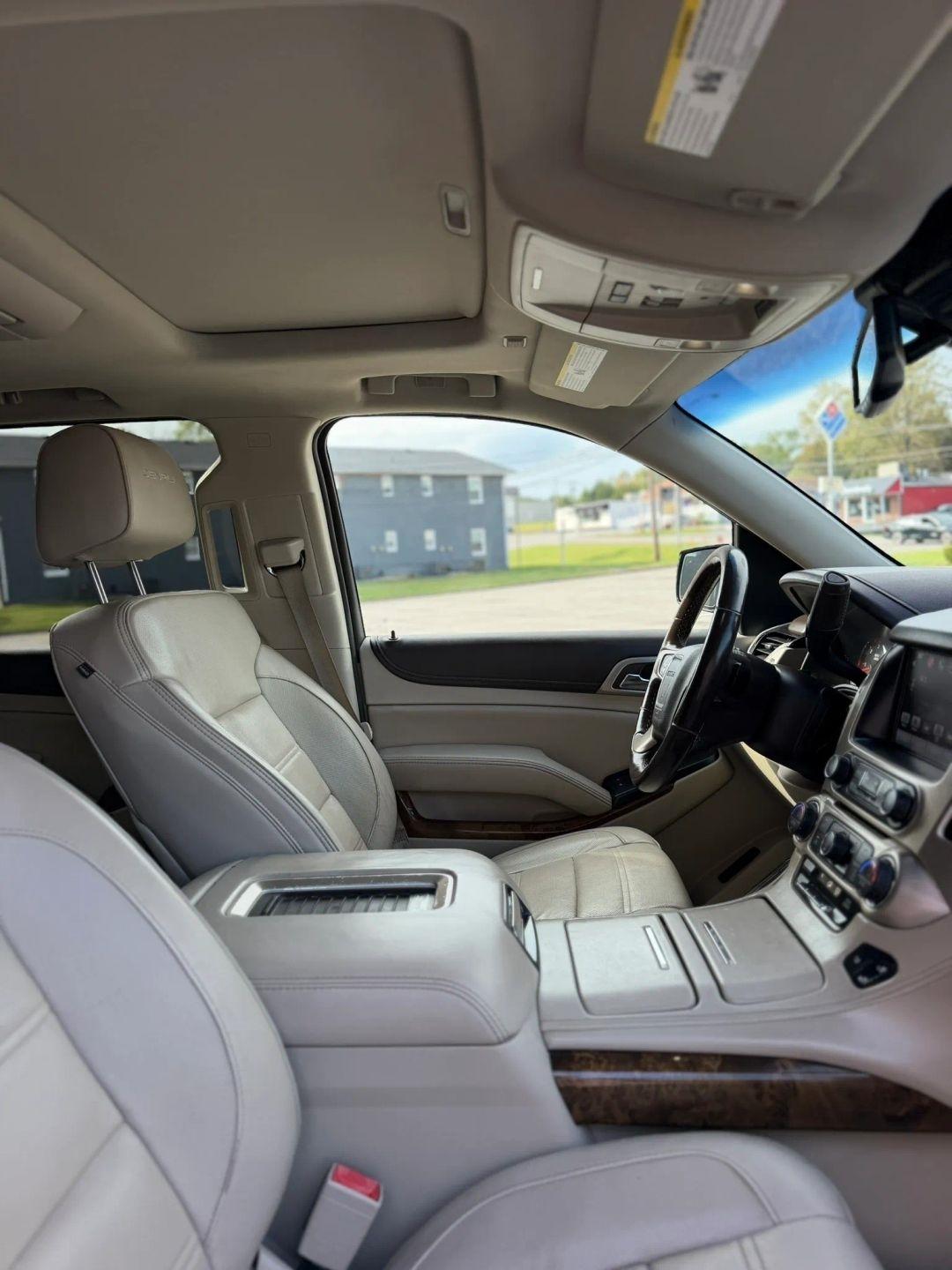 GMC Yukon XL 4WD 4dr Denali 2016