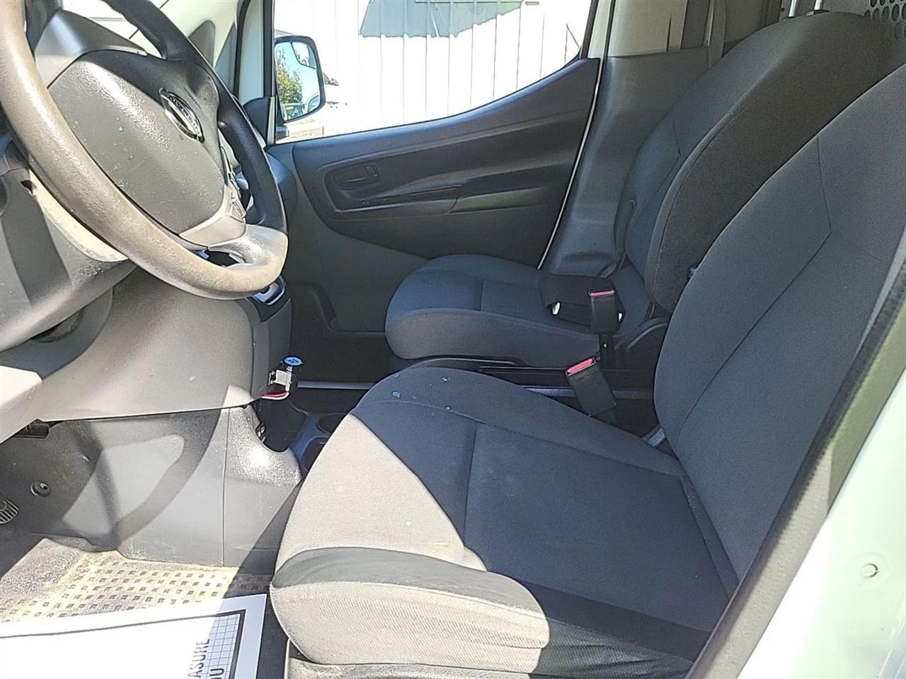 Nissan NV200 Compact Cargo I4 S 2020