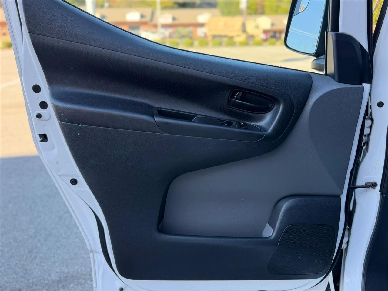 Nissan NV200 Compact Cargo I4 S 2020