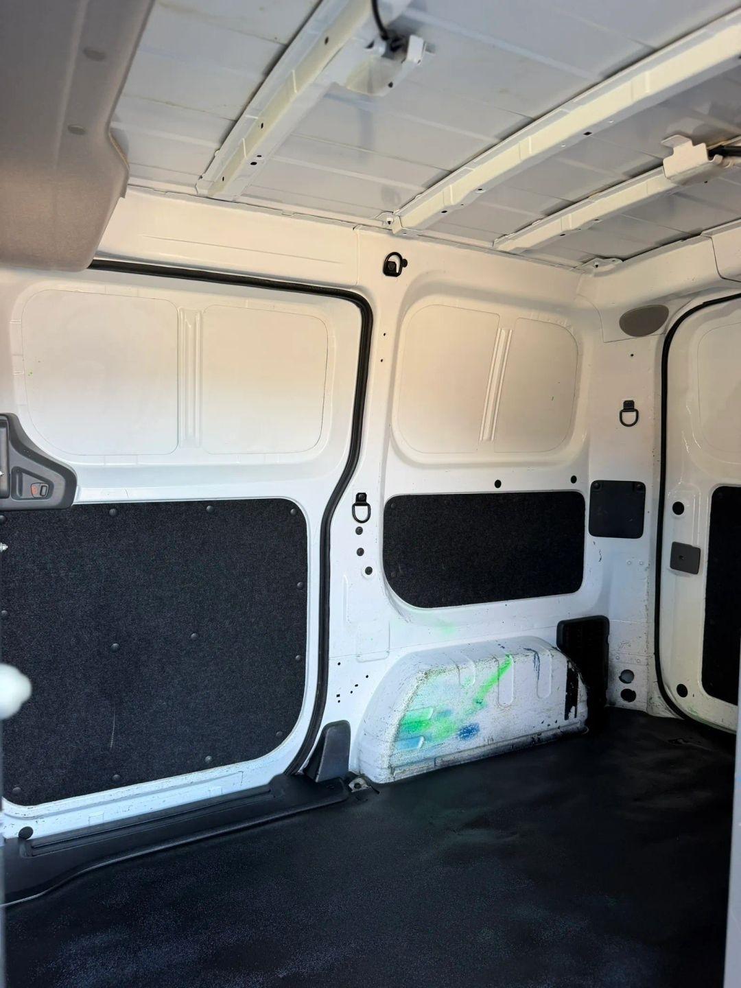 Nissan NV200 Compact Cargo I4 S 2020