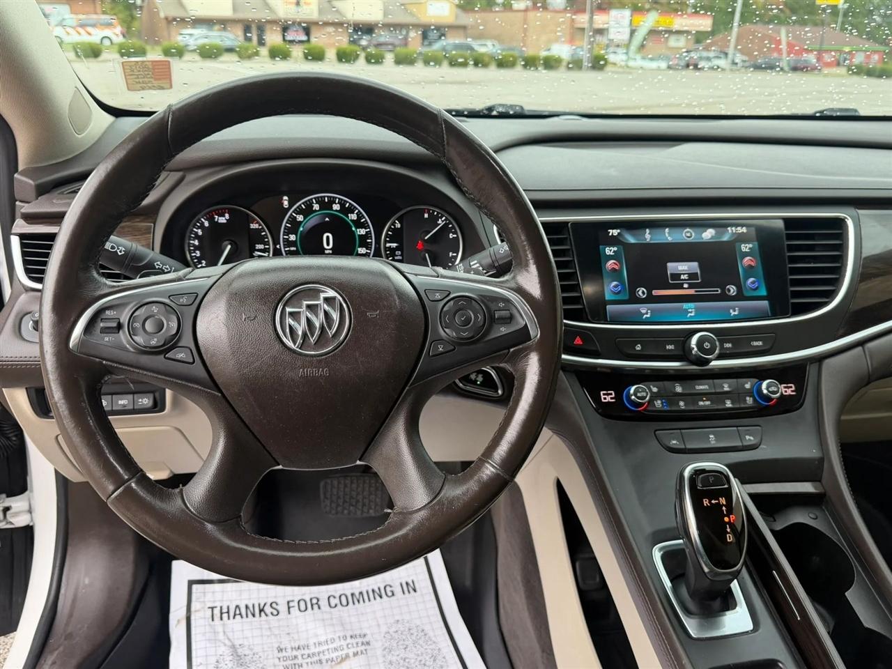 Buick LaCrosse 4dr Sdn Premium FWD 2017