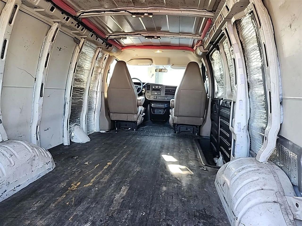 Chevrolet Express Cargo Van RWD 2500 135" 2019