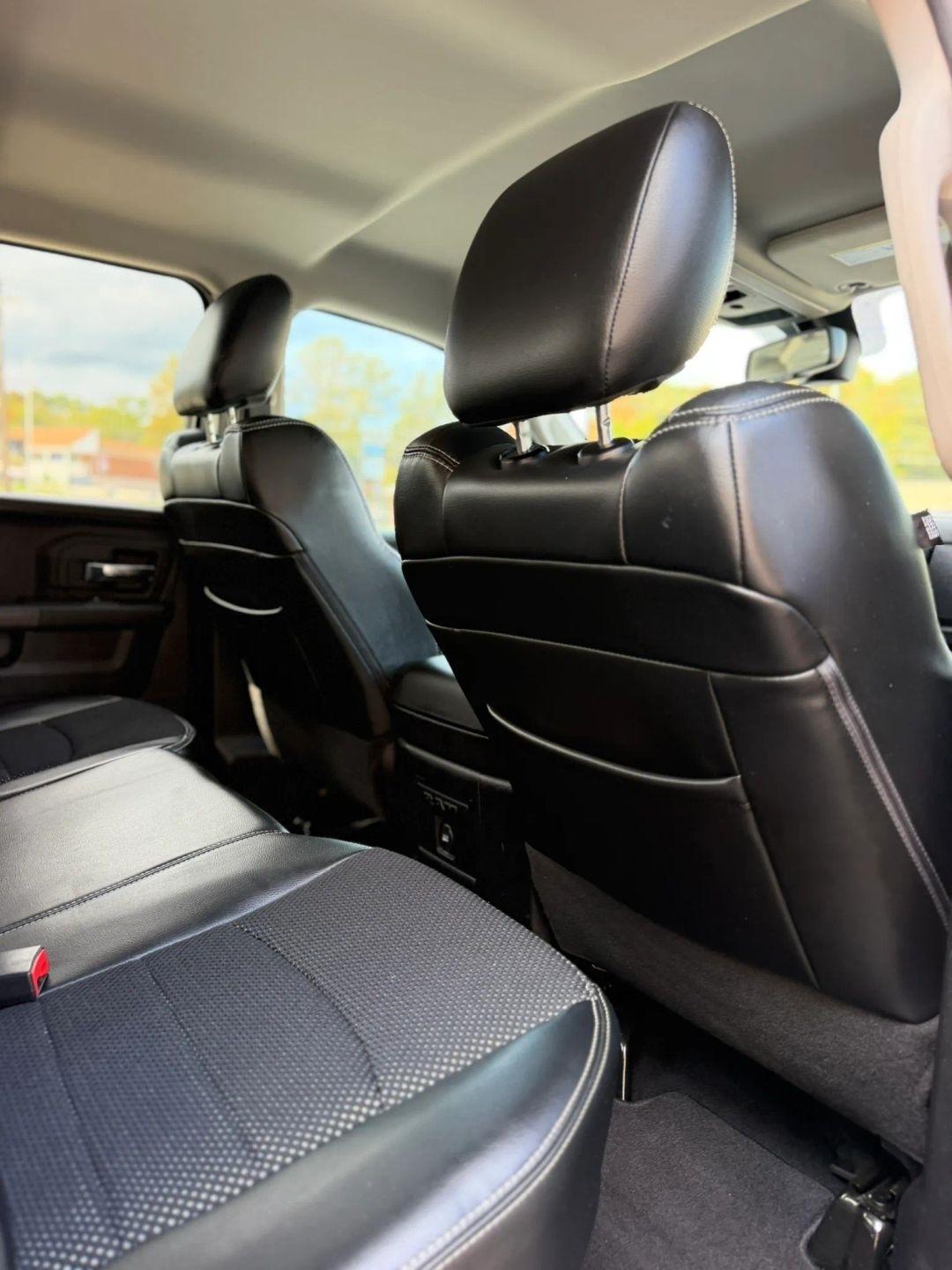 RAM 1500 4WD Quad Cab 140.5" Sport 2013