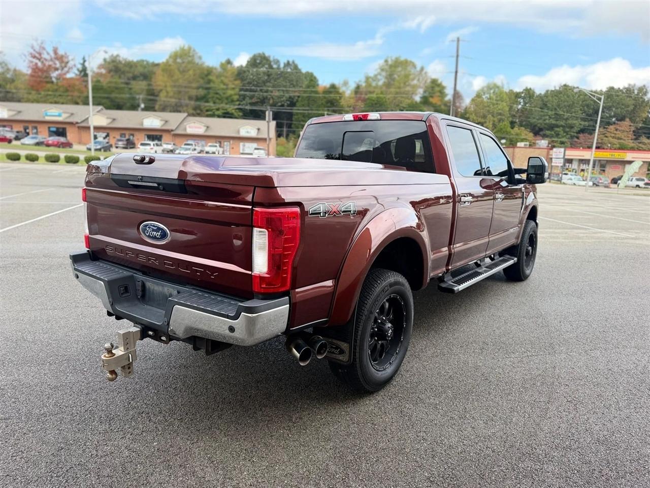 Ford Super Duty F-250 SRW King Ranch 4WD Crew Cab 8' Box 2017